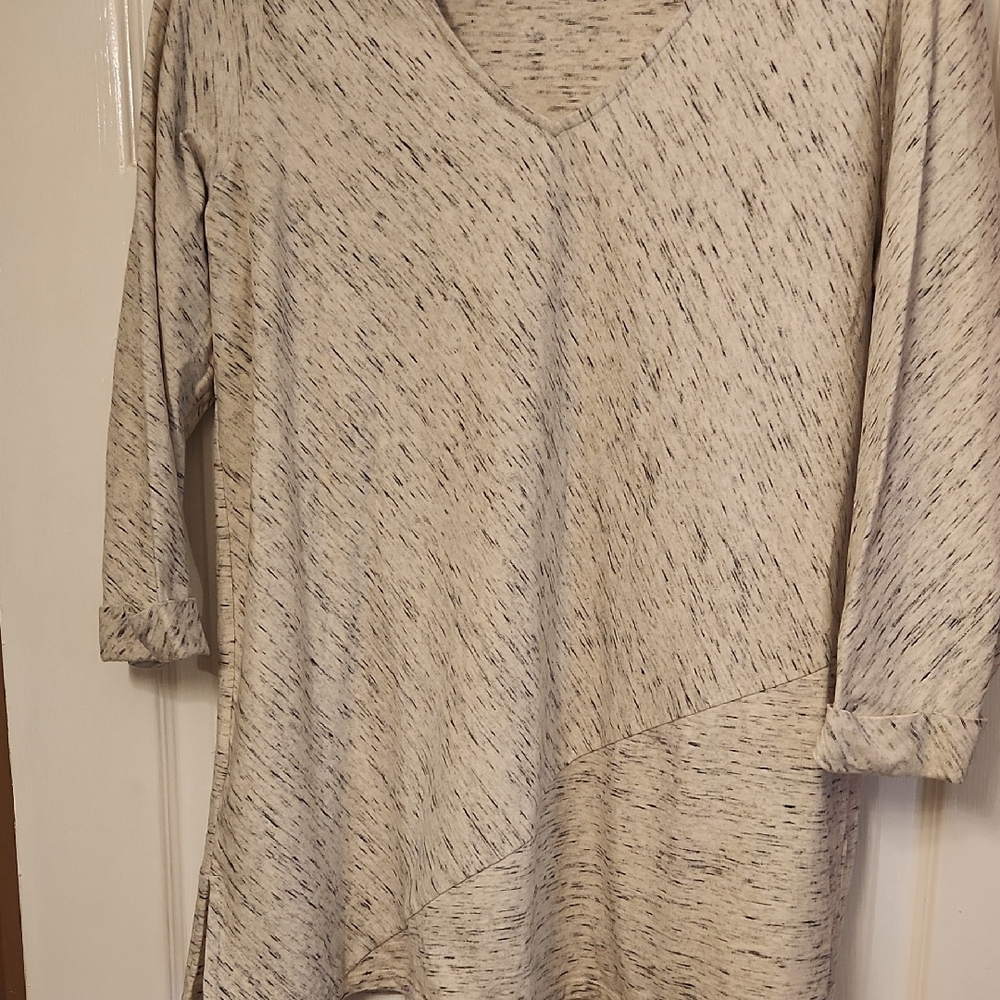 J. Jill Cream Asymmetrical Tunic Top